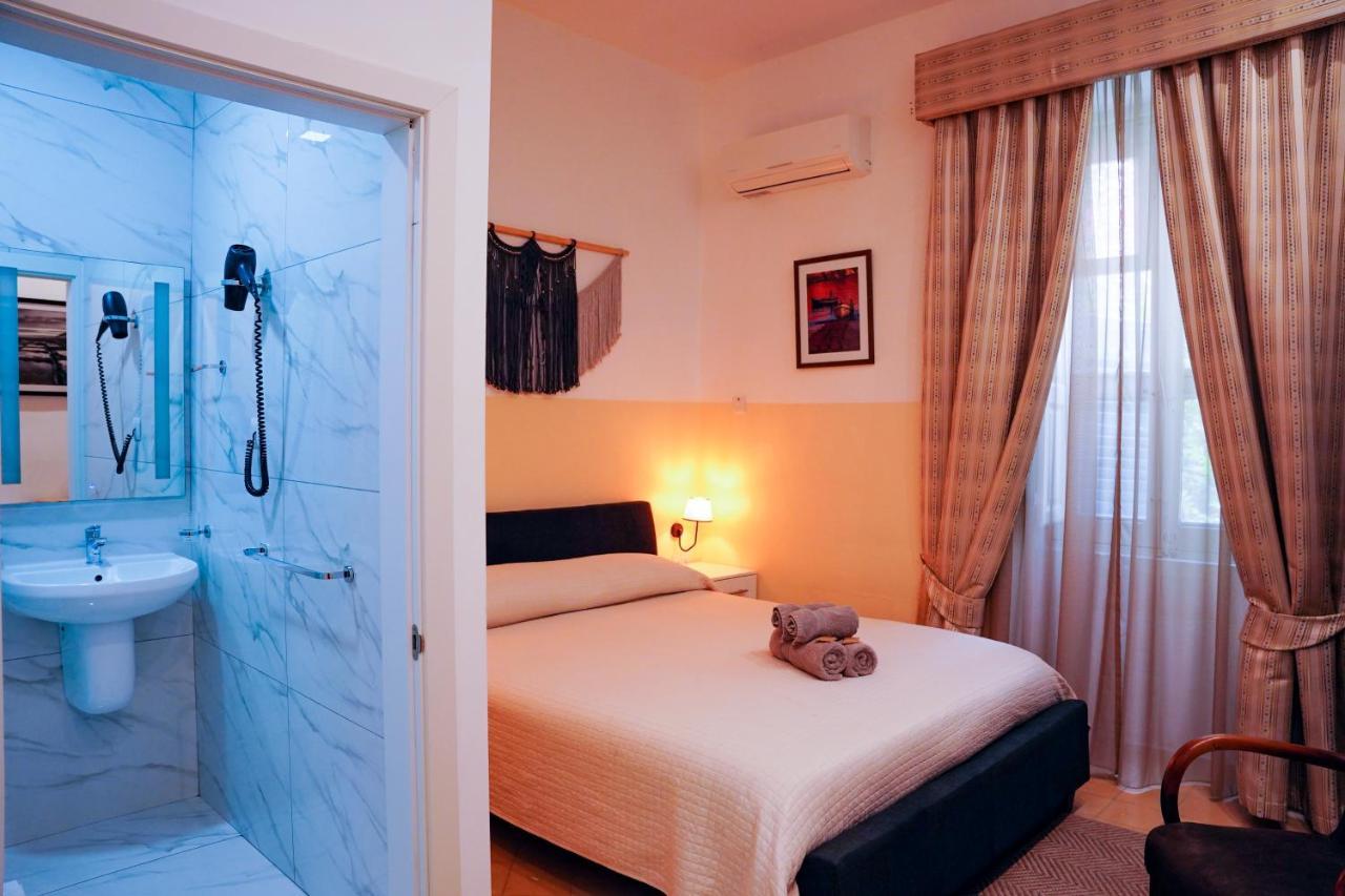 The Maltese Sun Hotel Sliema Kültér fotó